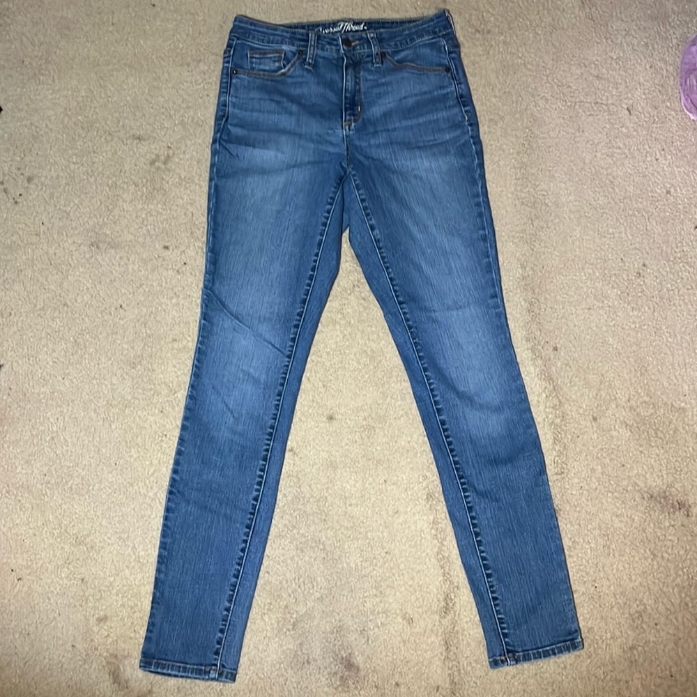 Universal Thread Jeans